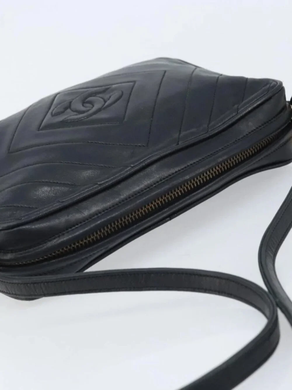 CHANEL Matelasse Shoulder Bag Lamb Skin Black Gold CC Auth gh1958